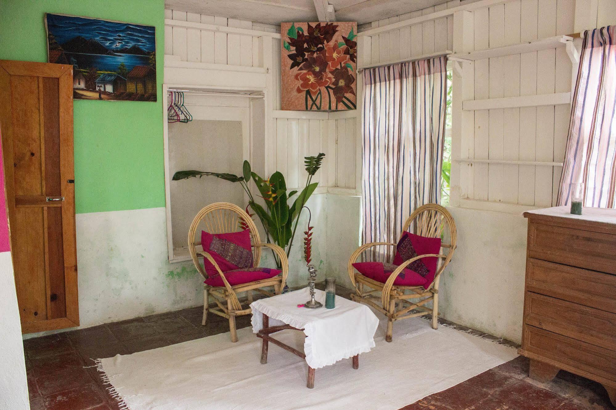 Hotel Y Restaurante La Casa Rosa Santa Cruz La Laguna Buitenkant foto